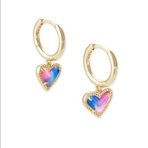 Kendra Scott Ari Heart huggie Watercolor earrings Gold